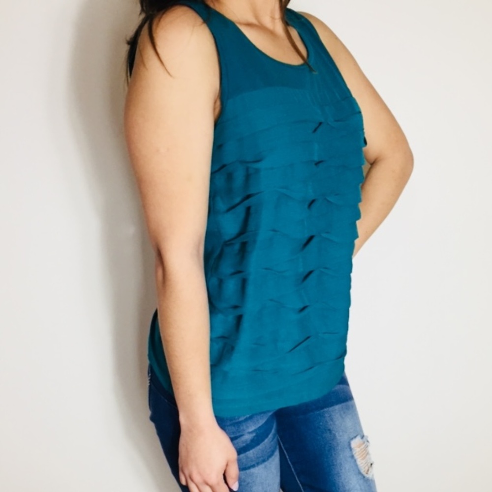 Ann Taylor Sleeveless